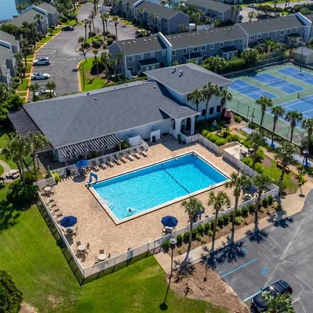 2063 Shoreline Towers - Beachfront Vacation Rental